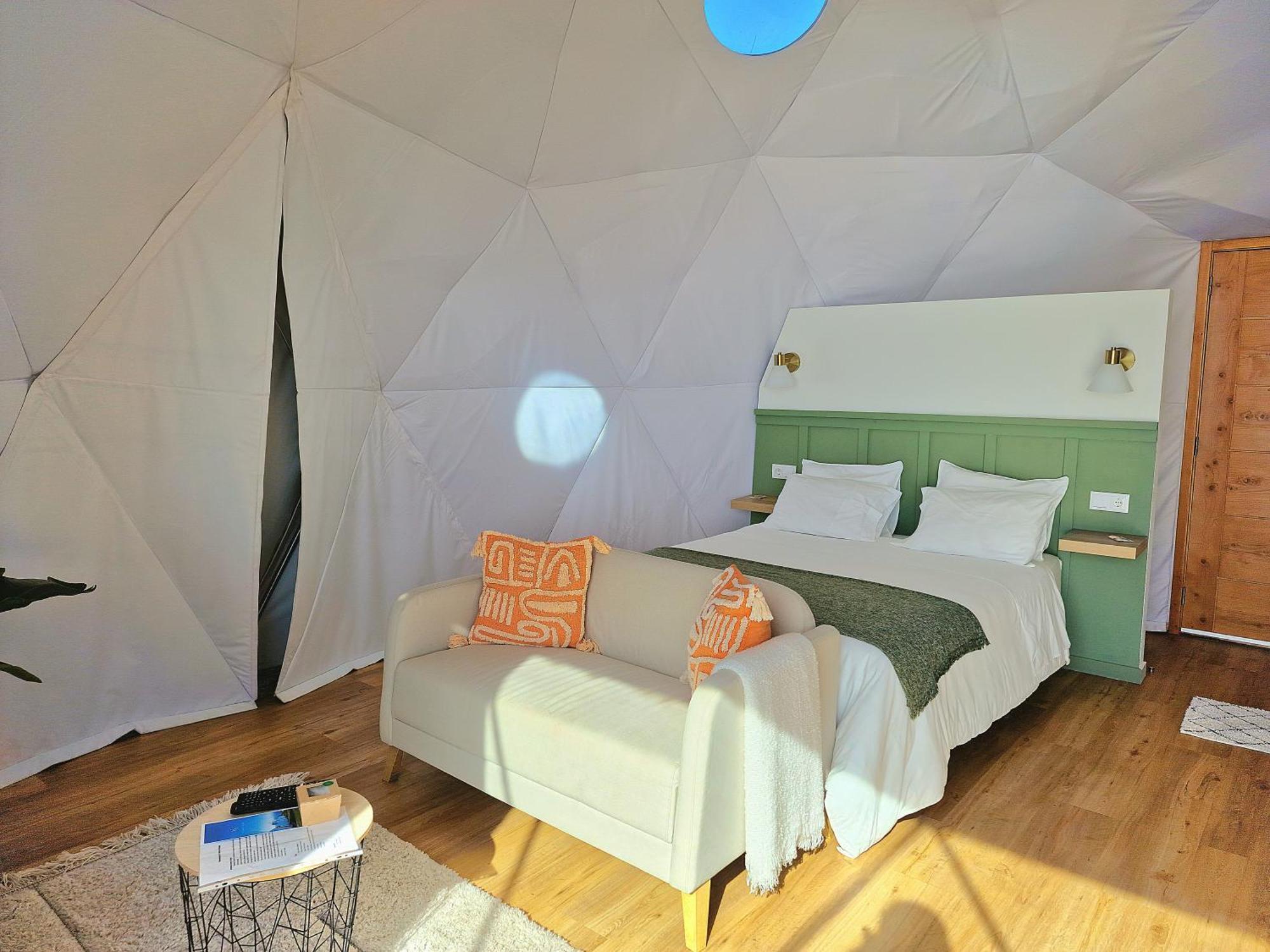 VI Naturae Glamping 法亚·达·奥韦利亚 外观 照片