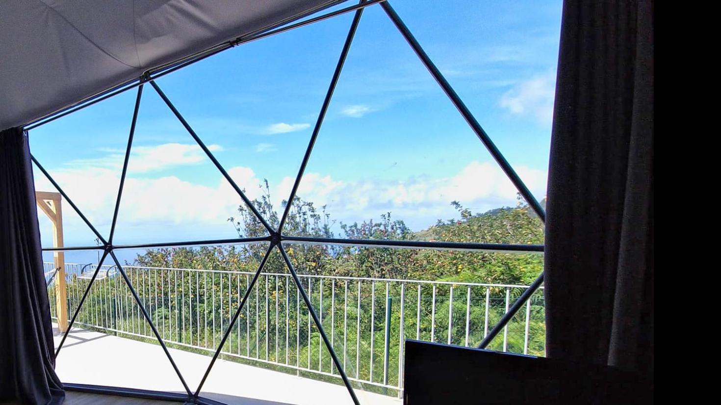 VI Naturae Glamping 法亚·达·奥韦利亚 外观 照片